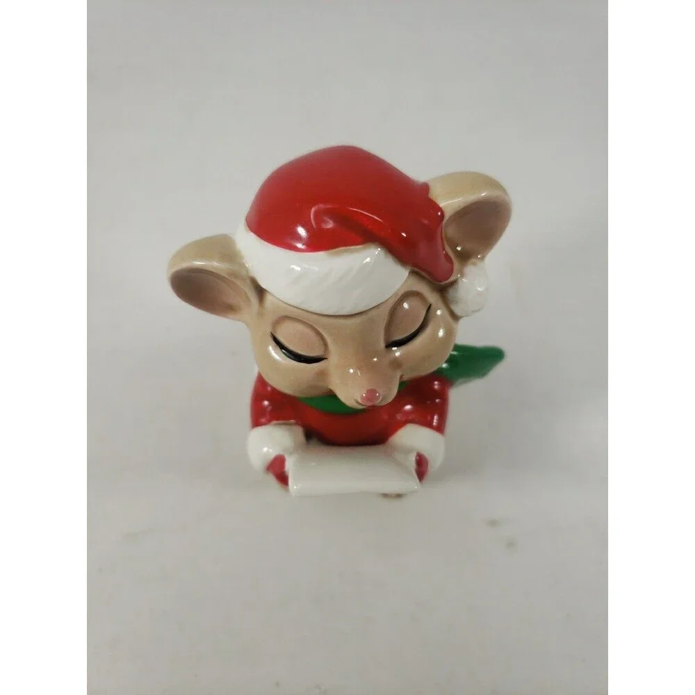 Vintage Christmas Caroling Santa Mouse Ceramic 1981 Made in Japan Quon-Quon
